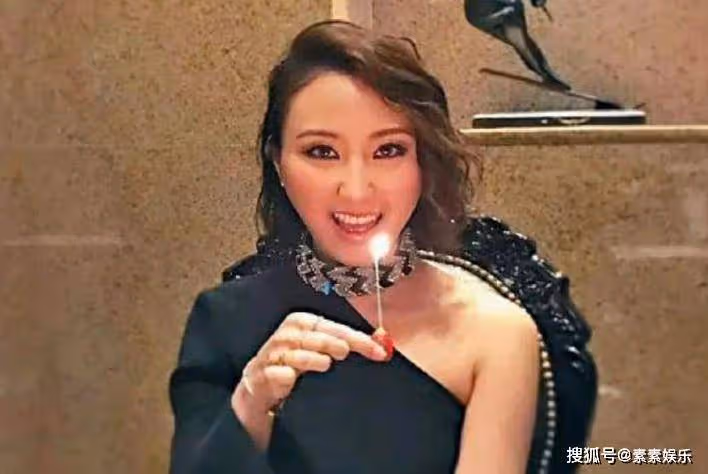何超雲將趕在何超蓮前面出嫁，港媒稱三太已經準備好數億嫁妝