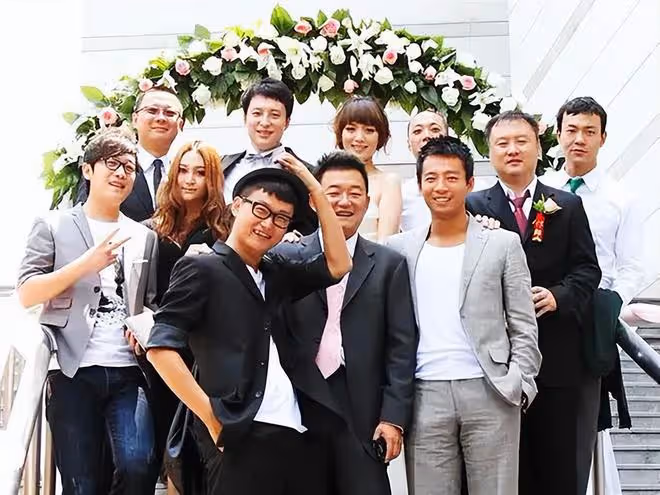 李曉峰承認與劉愷威戀情?女方離異帶娃曾演楊冪閨蜜,被指太抓馬