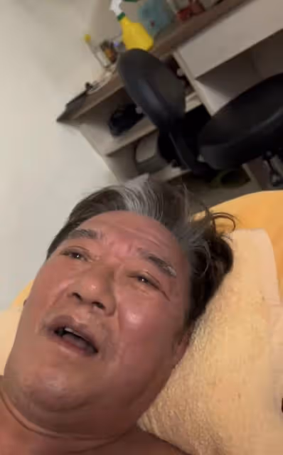 李立群曬按摩視頻再惹爭議！露屁股不避嫌，一旁還有年輕女助理