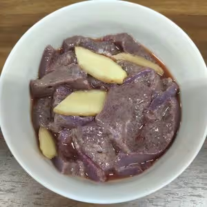 枸杞葉豬肝湯