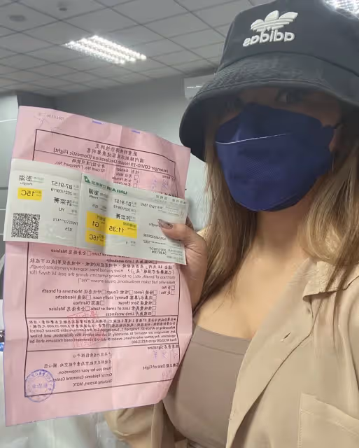 長超像！陳美鳳首度曝光「42歲超正妹妹」　兩人相見歡「感嘆失散多年」超狂背景被起底