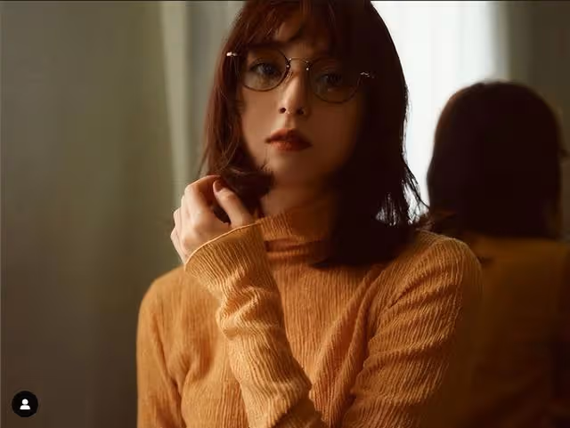 佐佐木希宣布二胎,老公出軌後她一直在前進