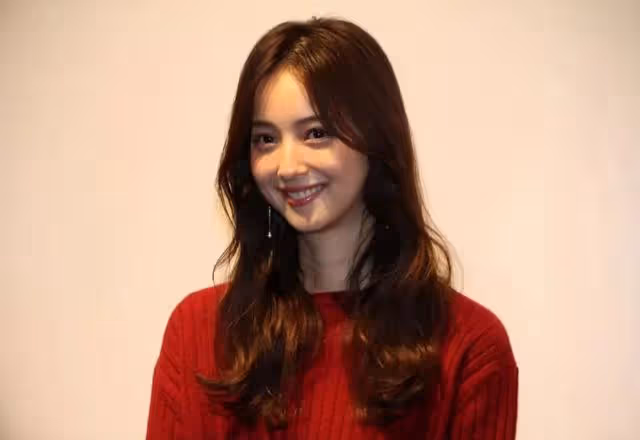 又一戀愛腦女星?老公出軌後,她官宣懷二胎了
