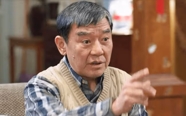 李立群做按摩引議 在女助理前露隱私部位遭吐槽