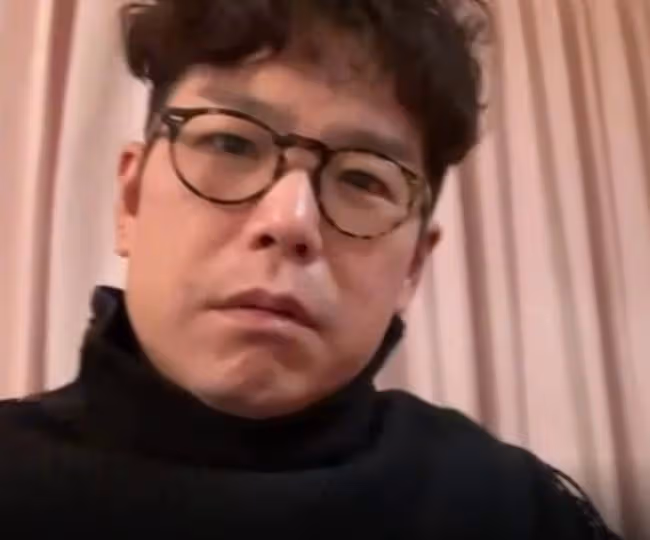 知名港星湖南購物被拍 買一筐百元衣服接地氣