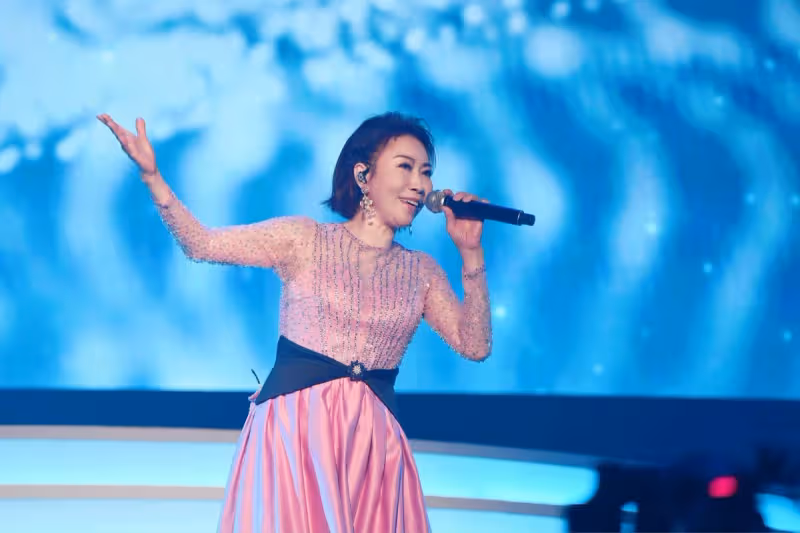 時隔3年開唱！資深女歌手演唱會前晚「突然失聲」嚇出一身冷汗　隔天淚灑舞台：感謝6千粉絲力挺