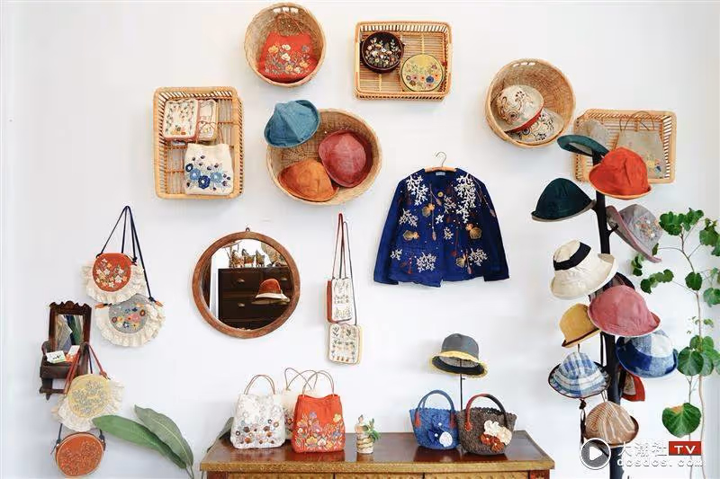2022 Pop Up Asia 亞洲手創展攜手 Filip Pagowski 紅色愛心亞洲首展