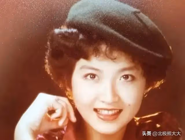 婚姻坎坷！資深女演員「一婚被印尼富豪騙婚」　二婚又遭背叛「女兒直言只喜歡女生」今64歲不敢再婚