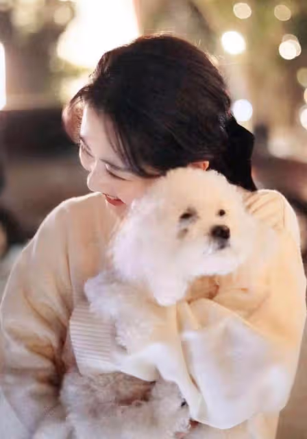 路人鏡頭下的譚松韻也太美了！真不敢相信她有32歲