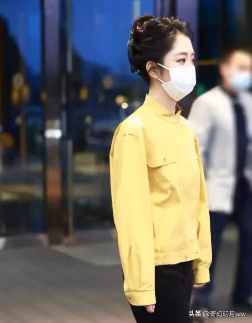 路人鏡頭下的譚松韻也太美了！真不敢相信她有32歲