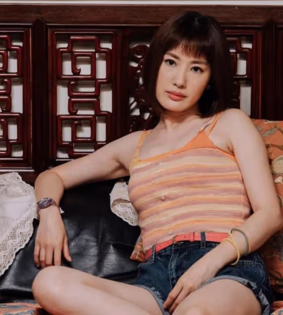 提名有爭議!TVB上位小花被看好奪女配,指背後公司有心助其拿獎