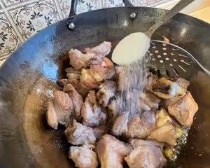 新疆羊肉抓飯（不糊底電飯煲版）
