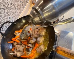 新疆羊肉抓飯（不糊底電飯煲版）