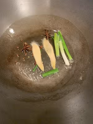 排骨土豆燉粉條