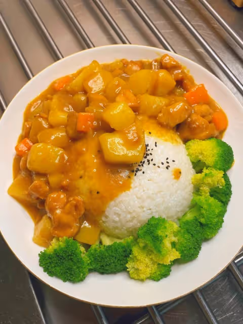 咖喱雞肉飯
