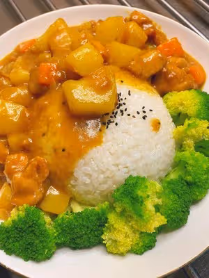 咖喱雞肉飯