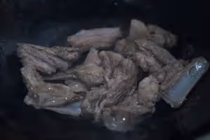 新疆黑抓飯