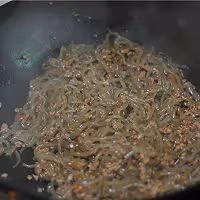 螞蟻上樹紅薯粉