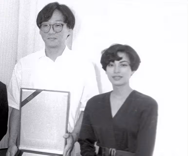 經歷10年無性婚姻!歌壇天后「嫁大10歲導演」被拋棄 65歲孑然一身「無兒無女」坦言:應該早點放他走