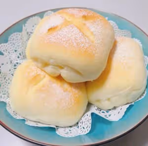 牛奶雲朵麵包