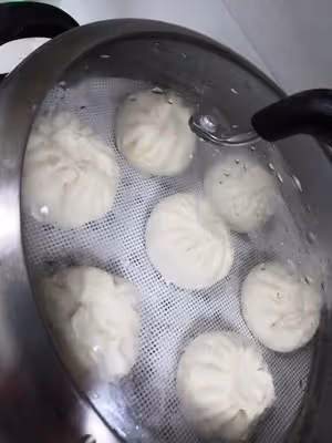 魚香肉絲餡包子