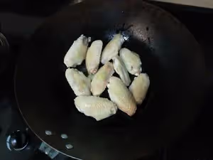 話梅雞翅