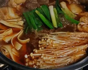 小希麻麻—香辣牛肉鍋仔