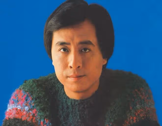 77歲葉振棠近況曝光，疾病纏身需長期服藥，堅持開演唱會不願退休