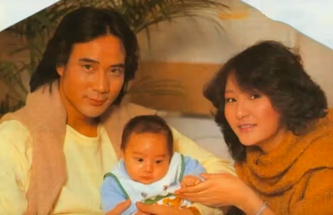 雪梨真大度，與徐少強吃飯合影，兒女也傾佩他，比王寶釧還戀愛腦