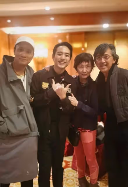 林子祥前妻吳正元,71歲優雅現身,曾助夫成名後「慘遭背叛」,而今灑脫釋懷:用半生遺忘