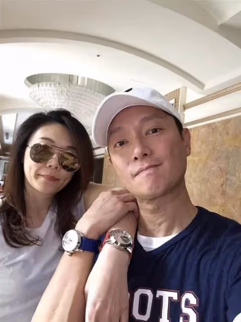 照顧失智婆婆10年!55歲謝祖武「結縭20年妻心力交瘁」欲失婚,親自照顧才醒悟:「拿錢的不算什麼」照顧更辛苦