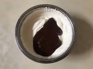 咸奶油奧利奧滴落蛋糕