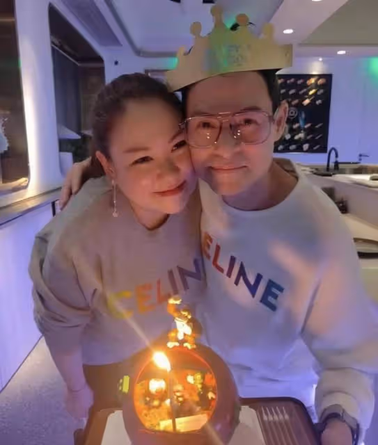 知名港星慶祝50歲生日！化妝師妻子高調現身，女方身材引關注