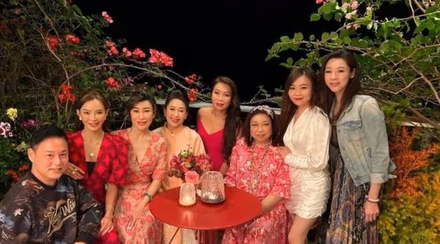 知名港星前妻近況曝光，離婚後生活富貴，周身名牌常現身名媛聚會