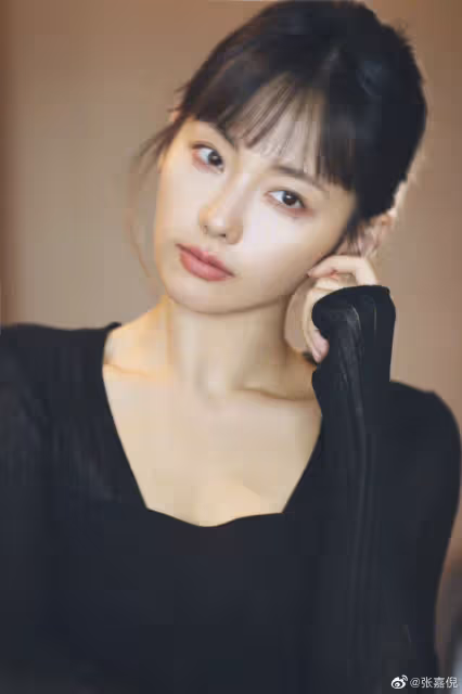 古裝劇女星驚傳婚變!高富帥老公「摟女子親密同進酒店」 她心碎發聲「疑似小三女星也發文回應」
