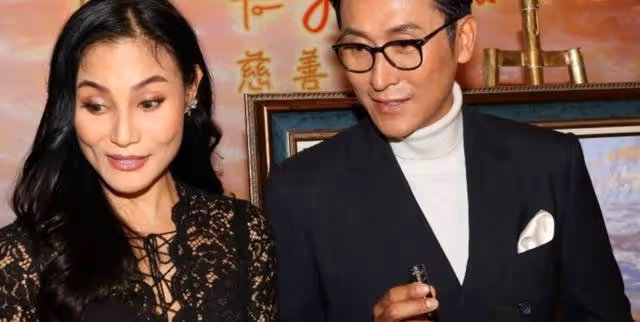 恭喜!TVB知名男星兒子攜外籍女友公開亮相,其父母更讚不絕口