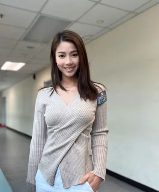 進退兩難！TVB小花演藝稍有起色便面臨抉擇，要分身打理家族生意