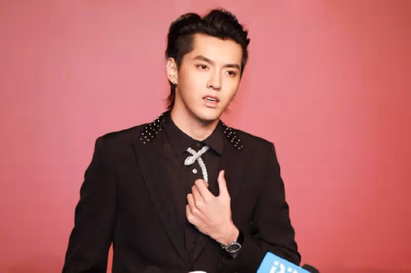 吳亦凡這樣改寫自己結局 留下7個疑問該解開了