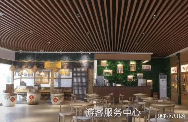 62歲男星落魄賣唱！冷清現場「被大媽一眼認出」：你怎麼到這裡了　心酸回答「看哭無數中年人」