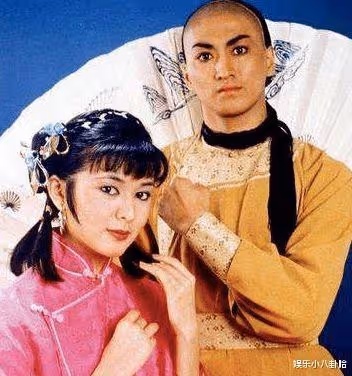 62歲男星落魄賣唱！冷清現場「被大媽一眼認出」：你怎麼到這裡了　心酸回答「看哭無數中年人」