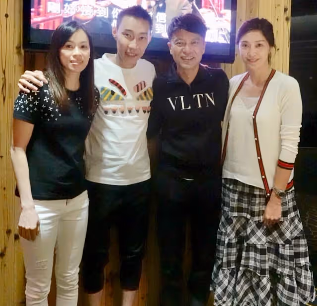 李宗偉曬妻子產房照，官宣三胎兒子出生，三年前因患鼻咽癌退役