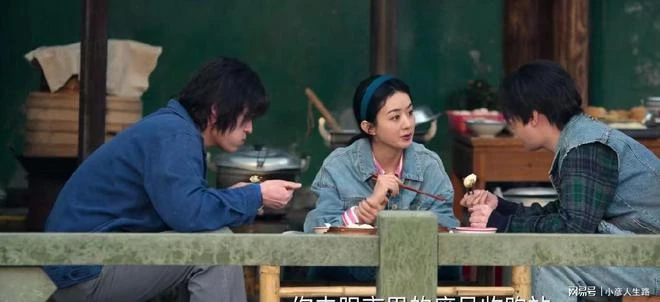 《風吹半夏》開播,趙麗穎飾演颯爽女商人,演技進步獲得網友好評