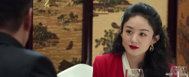 《風吹半夏》開播,趙麗穎飾演颯爽女商人,演技進步獲得網友好評