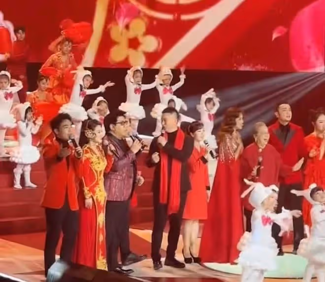 《星光大道》春節節目花絮曝光！尼格買提朱迅主持，李明啟罕登台