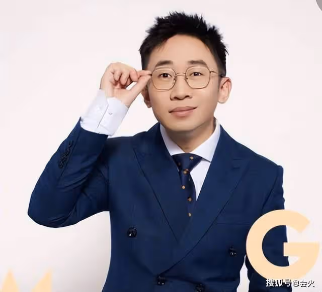 女星紅毯比美:baby薄紗露長腿 趙麗穎明艷動人