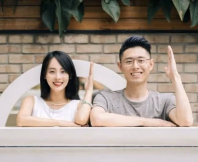 張嘉倪被綠後首現身 全程帶笑狀態吊打小三