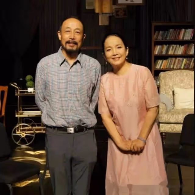 62歲呂麗萍美國家中宴請賓客 三婚丈夫老太多