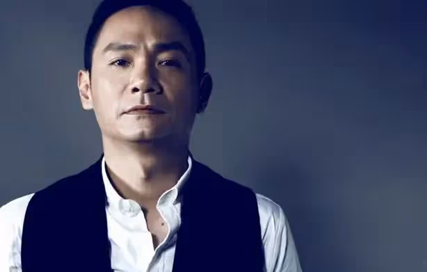 摘下影帝!52歲男星哽咽指天「今晚終於能做好夢」 「妻走後13年堅持不娶」現況令人淚目