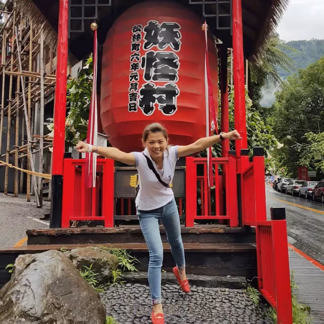 淡出螢光幕13年《閃亮三姊妹》父因病倒下小妹代父圓夢傳好消息,褪下表演服甘願8年保持單身仍不悔