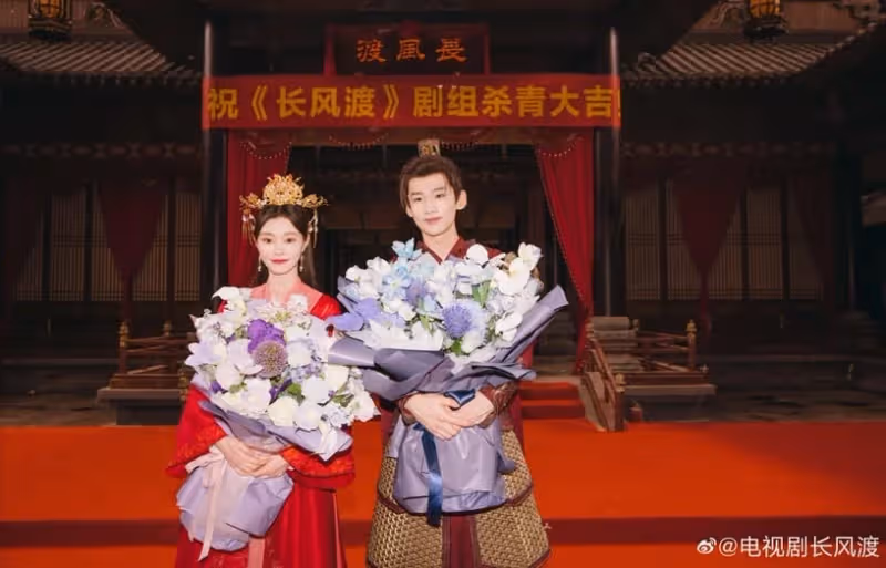 《卿卿日常》白敬亭10件事！錄音專業、出道唯一緋聞是與宋軼，本名差點叫「白岩龍」？